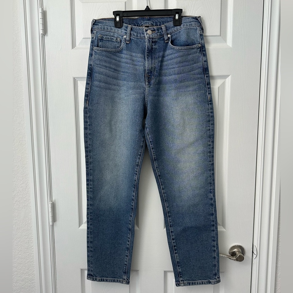 True Religion 31 High Rise Slim Straight Color Moonrising (Mid Blue) Denim EUC
